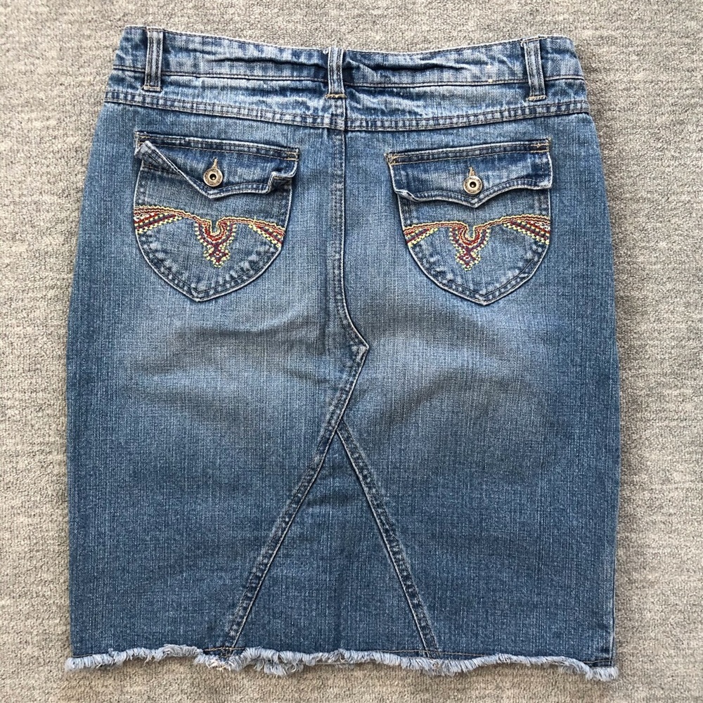 Lee One True Fit Lower On The Waist Denim Skirt